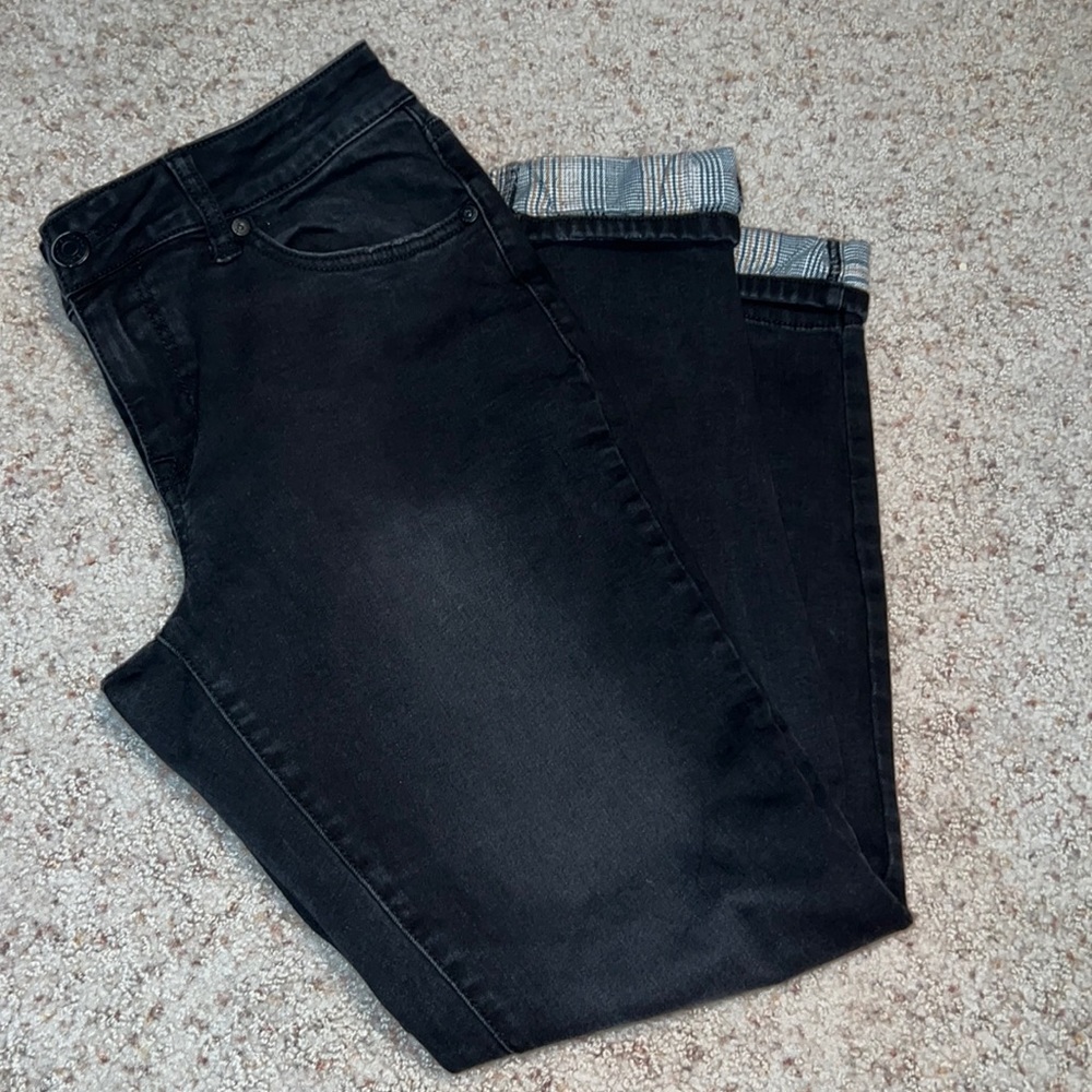 Maurice’s black crop women’s jeans Size Medium/regular